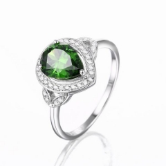 Smaragd färg cz ring