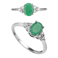 engagemang smaragd ring